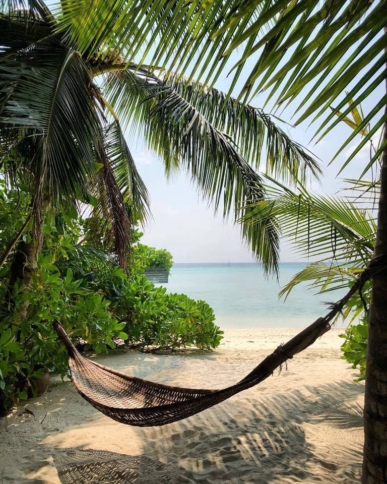 Cum se distrează ea, nu o mai face nimeni! Noi imagini din vacanța Deliei, jurata „X Factor”