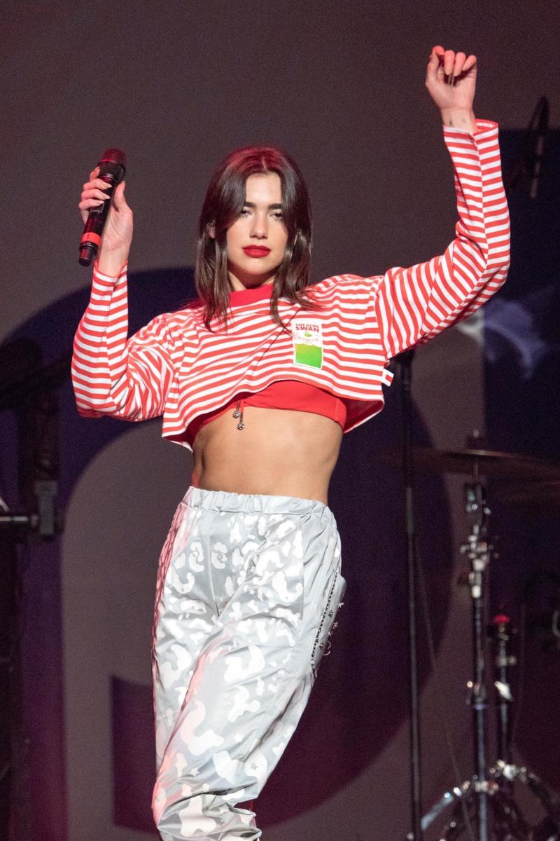 Ei sunt cei mai de SUCCES cântăreţi ai anului. Dua Lipa şi Ed Sheeran, cele mai multe nominalizări la Brit Awards 2018