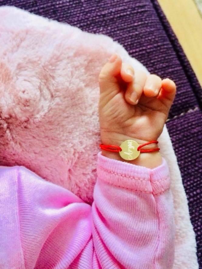 Keo, fostul iubit al Andreei Bălan, un tată fericit! Prima imagine cu fetiţa lui şi a lui Misty, Arya Violette!