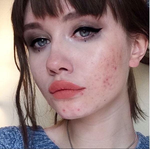 Noul Trend pe Instagram! Ce Selfie se poartă anul ăsta!