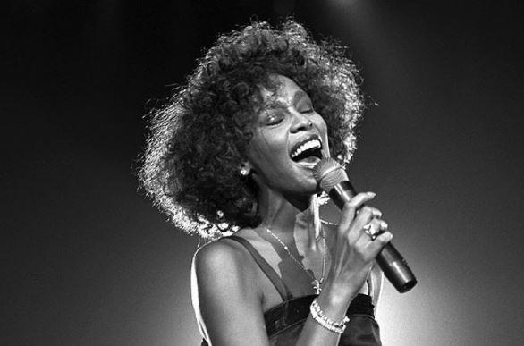 Ce are John Legend în comun cu Lidia Buble