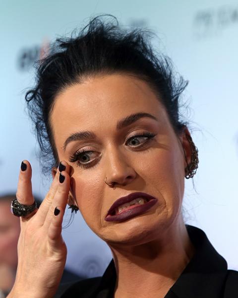 Ce fețe caraghioase au cele mai cunoscute vedete ale Hollywoodului! Beyonce vrea ca această poză să fie rasă de pe net!