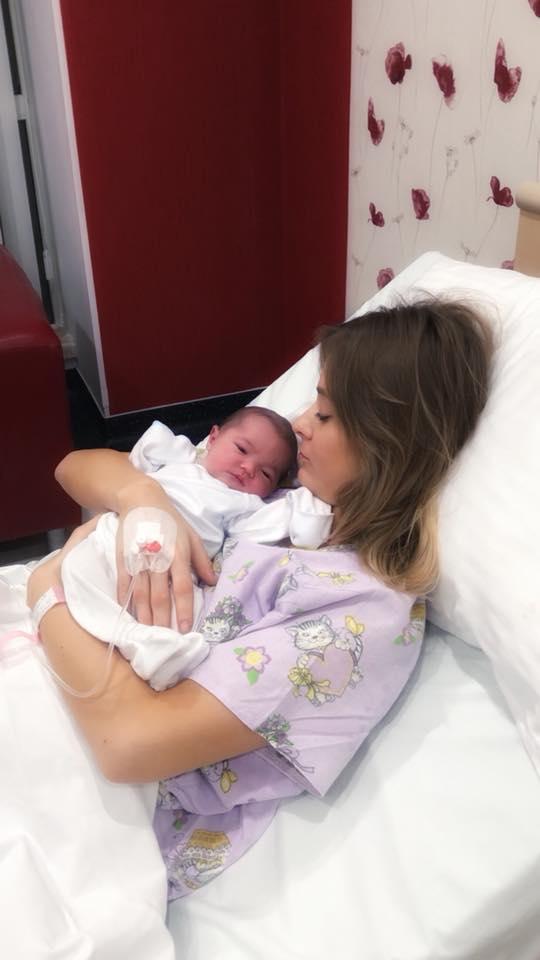 Delia, jurata „X Factor”, primele declarații despre nepoțica ei: „Măcar când îți naște sora, trebuie să ai o emoție! Îi voi da sfaturi Oanei, dar nu o s-o cresc eu pe fetiță!”