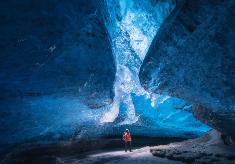 Impresionează milioane de oameni cu pozele sale şi este român. Povestea lui Iurie Belegurschi, fotograful ale cărui imagini au fost publicate în National Geographic: "E dureroasă distanţa de cei dragi"