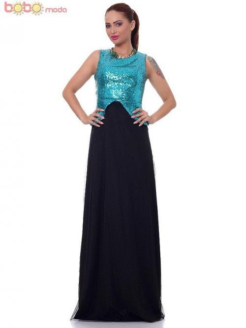 Ce purtăm în 2018 – rochiile care fac furori