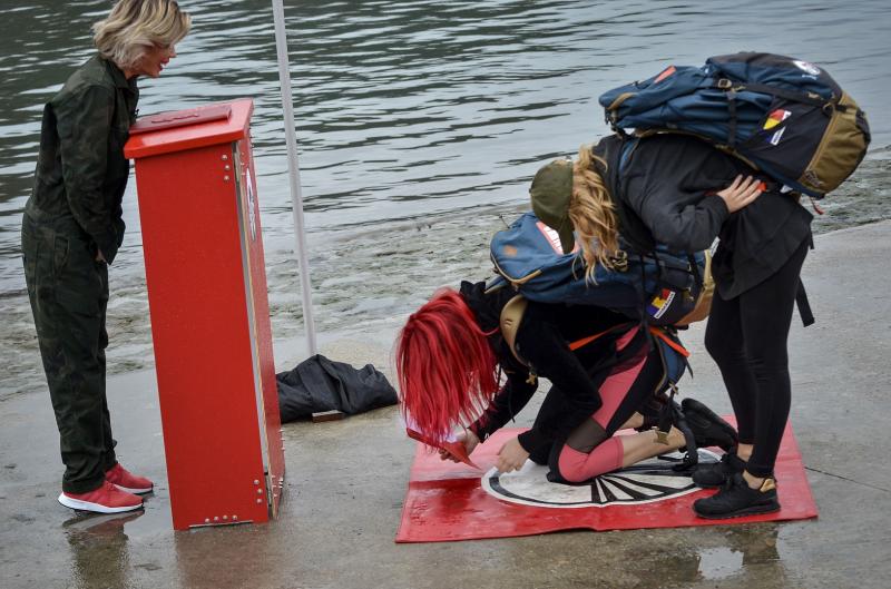 Marea premieră a celui mai dur reality show, Asia Express: vedetele au fost percheziționate de către poliția vietnameză