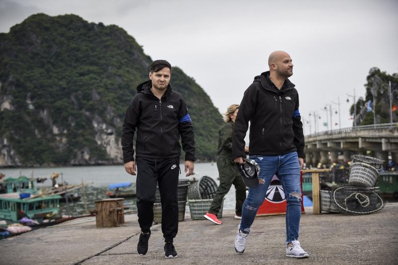Marea premieră a celui mai dur reality show, Asia Express: vedetele au fost percheziționate de către poliția vietnameză