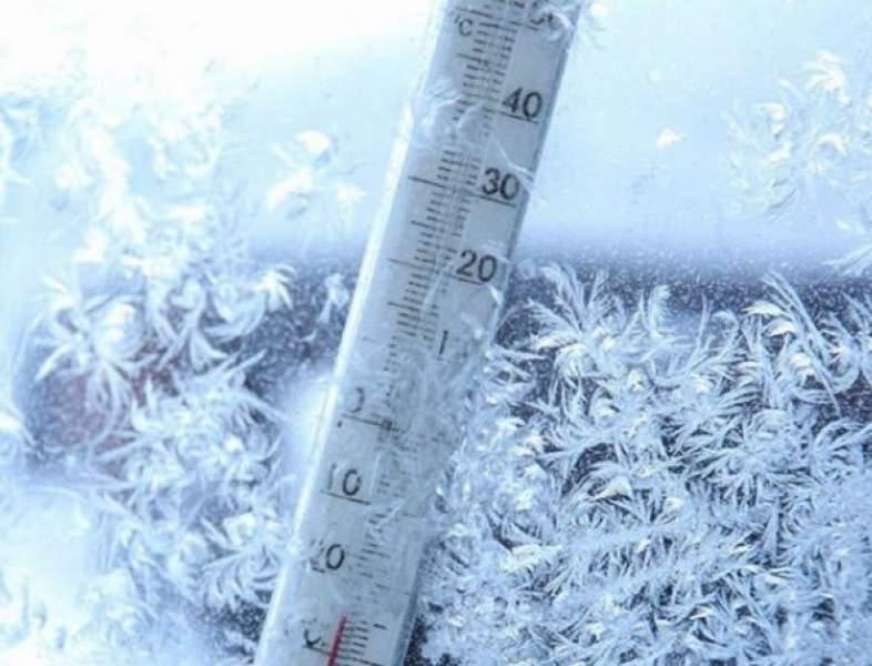 VREMEA 14 februarie. VREMEA REA ține cu îndrăgostiții! Ce să faci când e cod galben de precipiații și ninsori