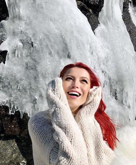 În semifinala de la Eurovision România, Elena Gheorghe a fost foarte aproape de leșin! A reuțit să susțină un recital extraordinar în Salina Turda