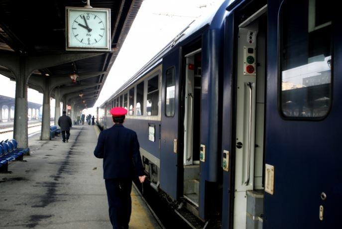 Mersul Trenurilor. Avantaje și dezavantaje