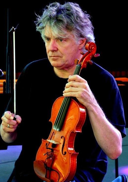 Tragedie în lumea muzicii! „A MURIT în această dimineață. Soția și fetele lui sunt DISTRUSE”. Anunțul cutremurător făcut cu câteva ore în urmă