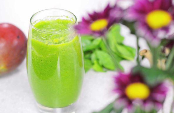 Femeile însărcinate ar trebui să consume aceste cinci smoothie-uri