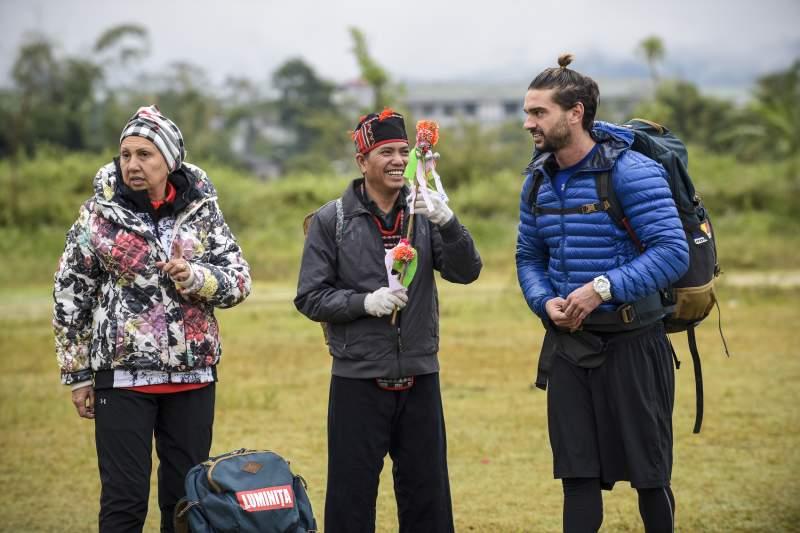 Dragonul verde îi trimite în Laos în formulă de 12! Vedetele și-au dat sufletul pentru a ajunge la ultima destinație din Vietnam: "M-am umplut de bube!"