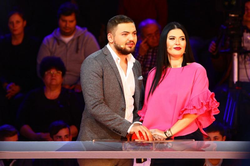 Anna Lesko le-a băgat în buzunar 17.500 de lei unei românce și unui columbian, la “Guess My Age – Ghicește vârsta”