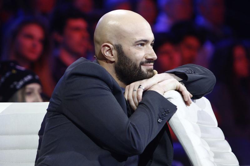 PREMIERA SEZONULUI 5: Mihai Bendeac iese din platoul ”iUmor” din cauza unei concurente: ”Nu puteam să mă uit la ea!”