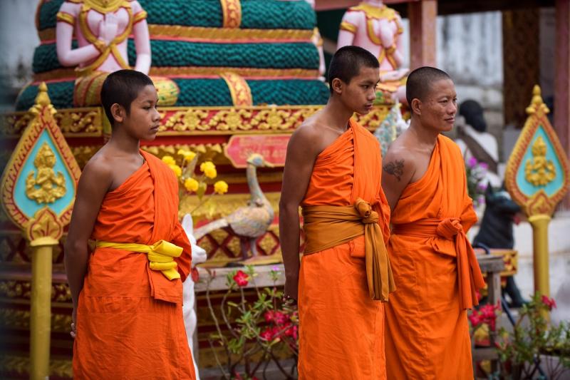 Vedetele din „Asia Express” ajung în Laos, a doua țară din maratonul de 5000 de kilometri! „Mă simt ca la Arsenie Boca!”