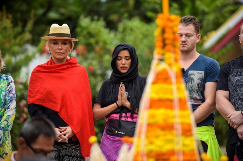 Vedetele din „Asia Express” ajung în Laos, a doua țară din maratonul de 5000 de kilometri! „Mă simt ca la Arsenie Boca!”