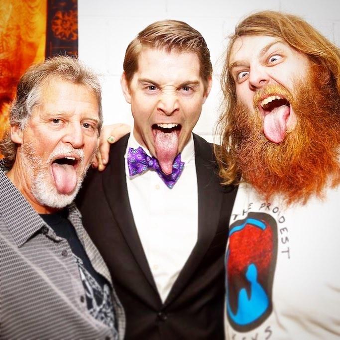 OMG! Nu îți vine să crezi că acești oameni există! Limba lui măsoară 10.1 cm de la vârf până la jumătatea buzei superioare