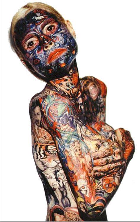 OMG! Nu îți vine să crezi că acești oameni există! Limba lui măsoară 10.1 cm de la vârf până la jumătatea buzei superioare