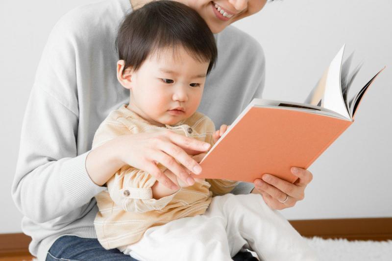 Dacă ești un părinte sever, medicii îți recomandă câteva sfaturi pe care trebuie să le respecți! Copilul nu trebuie agasat!