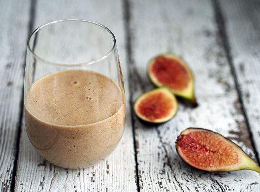 De câte ori te-ai întrebat ce e smochinul? Știai că e recomandat pentru tratarea bronșitei, laringitei si a pneumoniei?