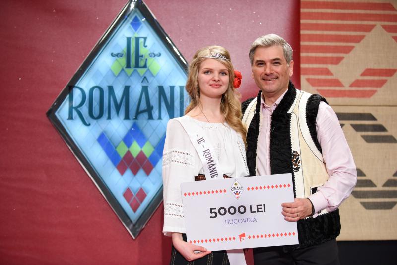 Câștigătoarea “Ie, Românie” – Bucovina este o viitoare cântăreață de muzică populară