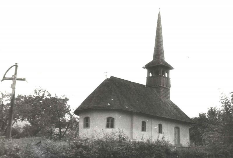 BLESTEM? O biserică din 1820 din Ardeal, monument istoric, a ars în totalitate. Internauții: „E răzbunarea Diavolului, semn al Apocalipsei!”