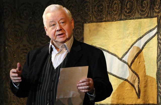 Lumea filmului primește o LOVITURĂ NĂPRASNICĂ. A MURIT unul dintre cei MAI MARI. Milioane de români l-au văzut jucând!