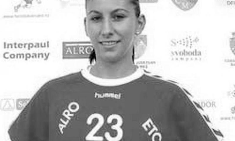 Tragedie în sportul românesc! Handbalista Alexandra Rouă, fostă jucătoare de la Oltchim şi HCM Baia Mare, a decedat la vârsta de 32 de ani