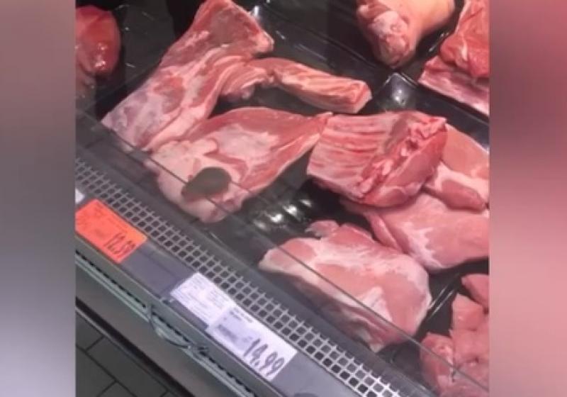 Șoarecele găsit în raftul cu lactate a fost plasat intenționat. Totul a fost o înscenare. VIDEO