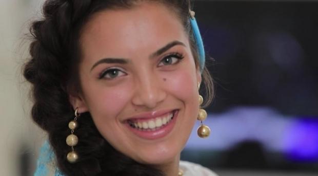 Îți amintești de cea mai frumoasă țigancă din România? Narcisa își spune povestea la "Totul pentru dragoste", cu Mirela Vaida: "Am fost promisă la șase ani"