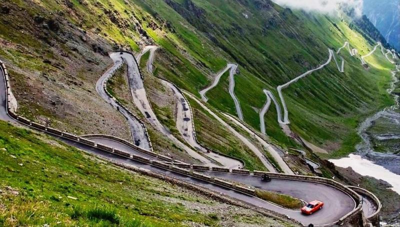 DRUMURILE MORŢII! Cele mai fascinante și periculoase şosele din lume