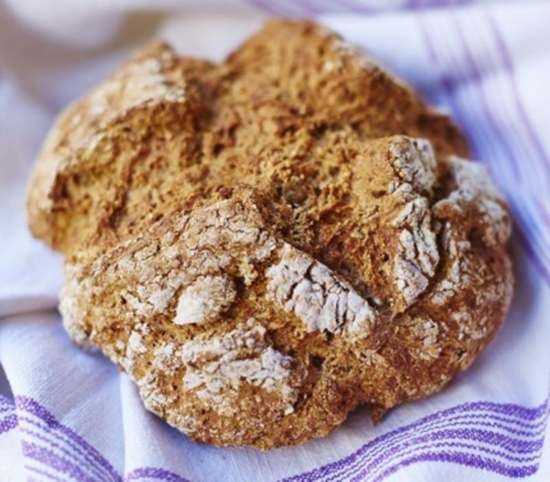 Pâine cu bicarbonat. O alternativă la pâinea de casă, fără drojdie, mai gustoasă și mai sănătoasă.