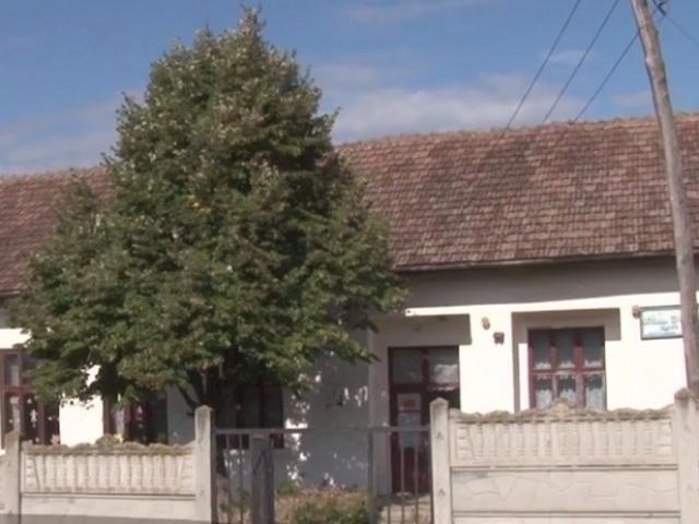 Scoală Nouă La Standarde Europene Fără Autorizaţie