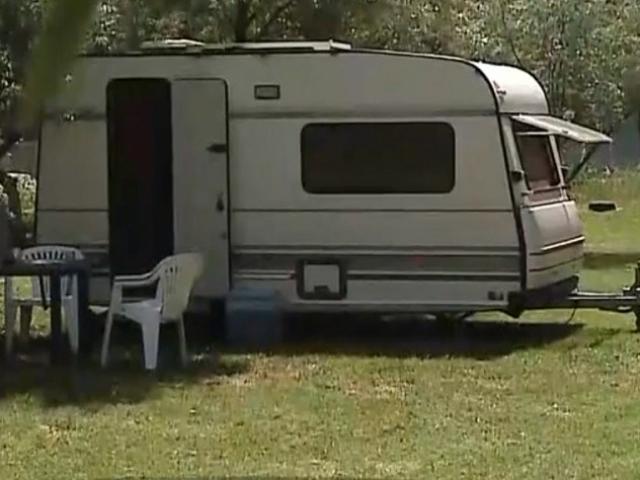 Tot Mai Mulţi Romani Merg Cu Rulota La Mare