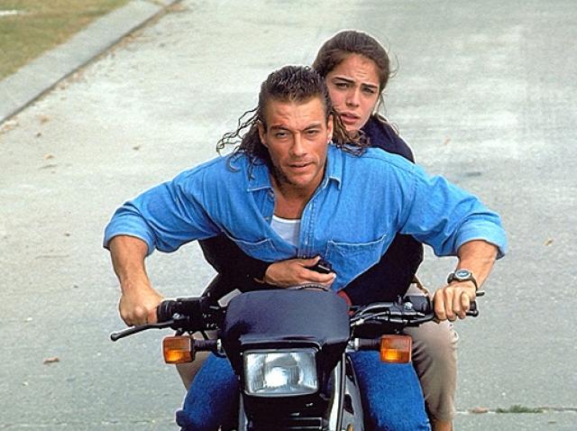 Filmul De Vineri Seara La Antena 1 Vanatoarea De Oameni Sua 1993 Antena 1