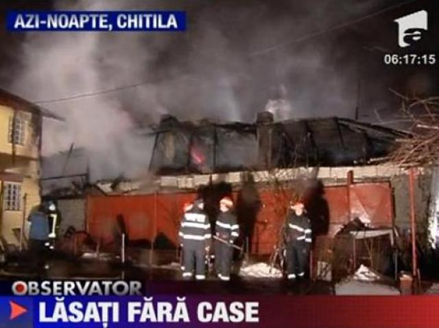 Video Incendiu Puternic La Trei Case In Chitila