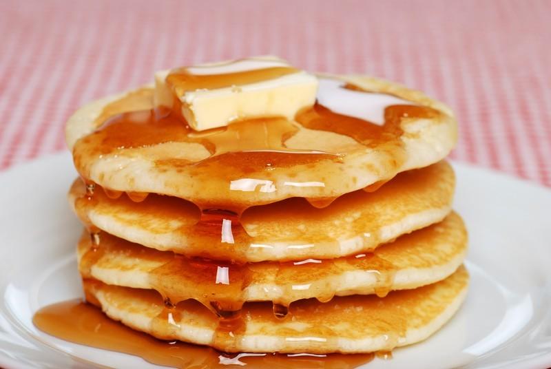 Idee Pentru Micul Dejun Pancakes Pufoase Cu Lapte Batut
