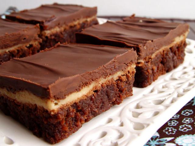 Pană Si Un Copil Poate Să O Facă Prăjitura Baiadera O Reţetă Simplă Si Delicioasă Fără Coacere Antena 1