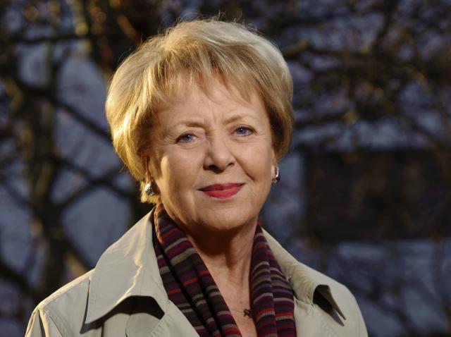 Image result for Vigdís Finnbogadóttir, Islanda