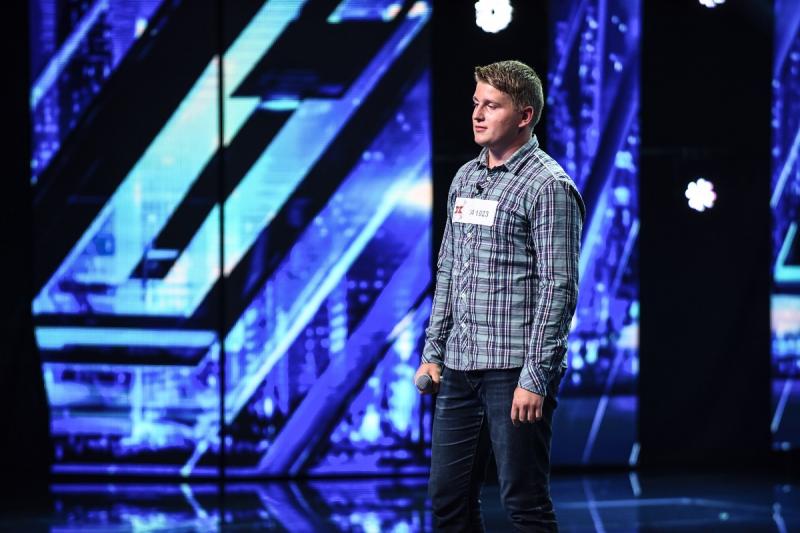 Bendeac, pe scena “X Factor”: “Toatã viaţa am susţinut cã dragostea nu trebuie sã se întâlneascã niciodatã cu lucrurile profesionale!”