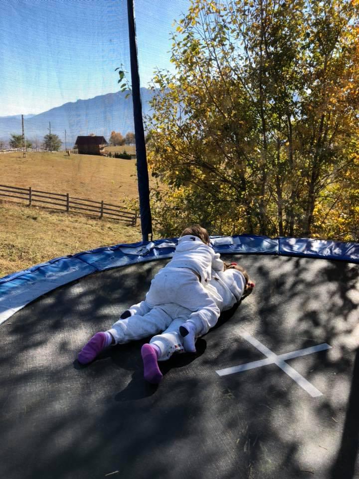 Mirela Vaida, weekend de vis alături de familie: "Am plecat unde-am văzut cu ochii"