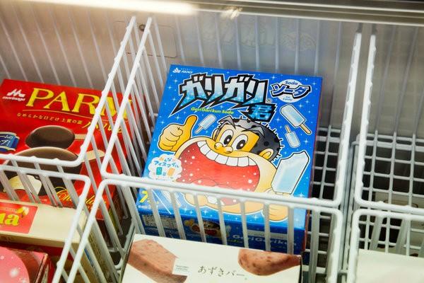 Samurai, băi băiatule! Prima scumpire la înghețată, după 25 de ani! Angajații companiei au plecat capul și și-au cerut scuze pentru...un sfert de LEU!