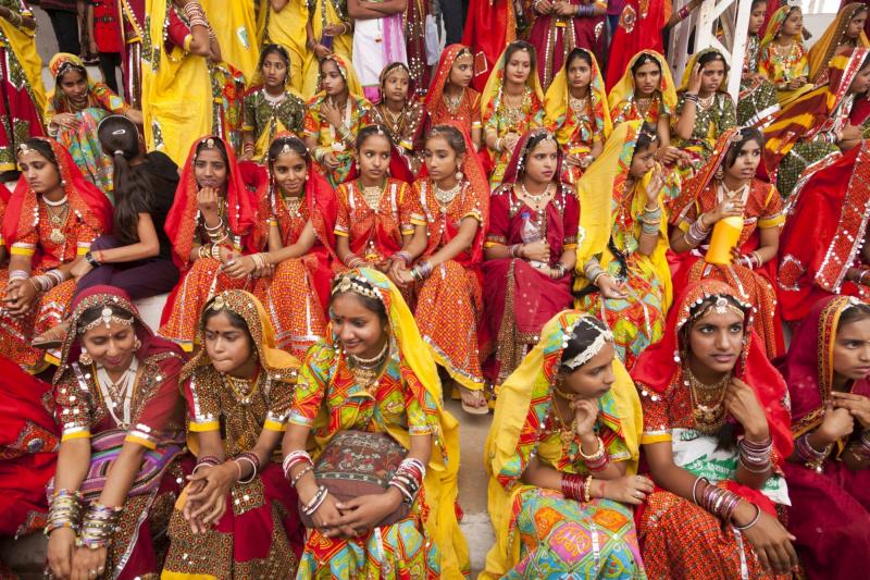 Mirodenii, spiritualitate, ciudăţenii! La ce se pot aştepta concurenţii din "Asia Express" în călătoria prin India - tărâmul tradiţiilor