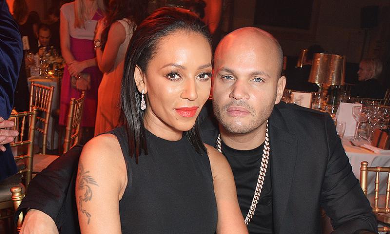 Dezvăluiri ȘOCANTE din partea unei celebre cântărețe: “Am înghițit peste 200 de pastile, nu mai voiam să trăiesc”