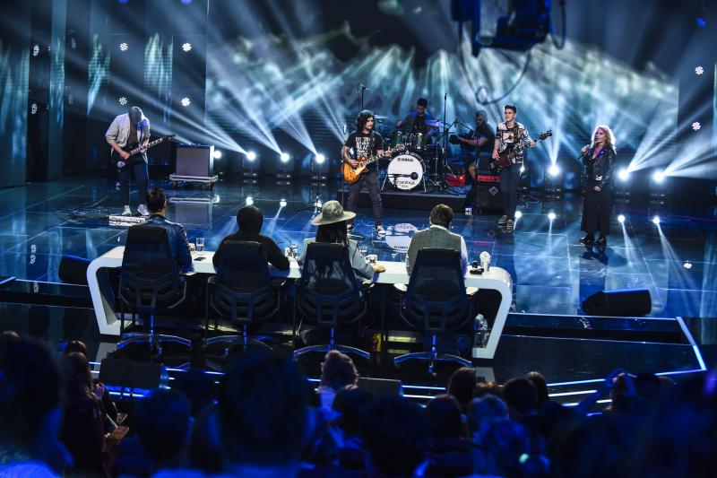 „X Factor”. Sezonul 8. Ediția 6. Momente EMOȚIONANTE, interpretări senzaționale și o situație FĂRĂ PRECEDENT. Mihai Bendeac s-a îndrăgostit