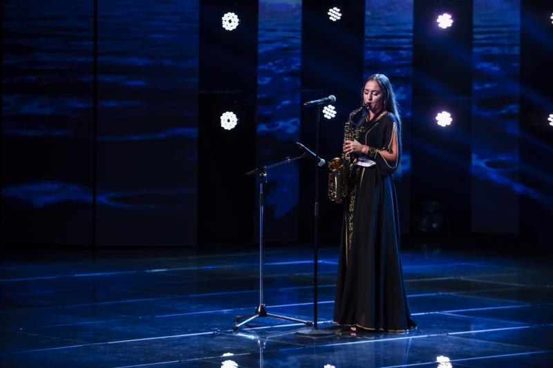 „X Factor”. Sezonul 8. Ediția 6. Momente EMOȚIONANTE, interpretări senzaționale și o situație FĂRĂ PRECEDENT. Mihai Bendeac s-a îndrăgostit