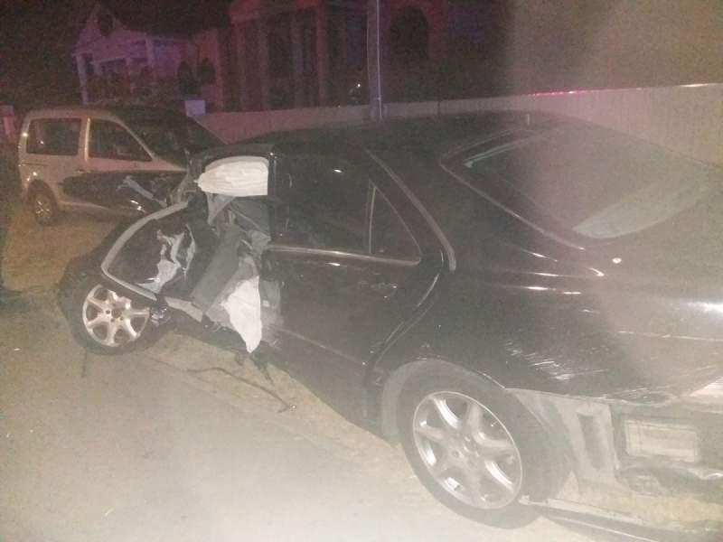 Necazurile se țin lanț în familia lui Ilie Balaci! Nepotul acestuia, implicat într-un accident rutier, la scurt timp după priveghi! Patru persoane au fost rănite