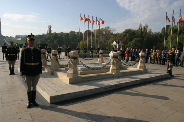 25 octombrie, Ziua Armatei Române. De ce coincide cu ziua Regelui Mihai