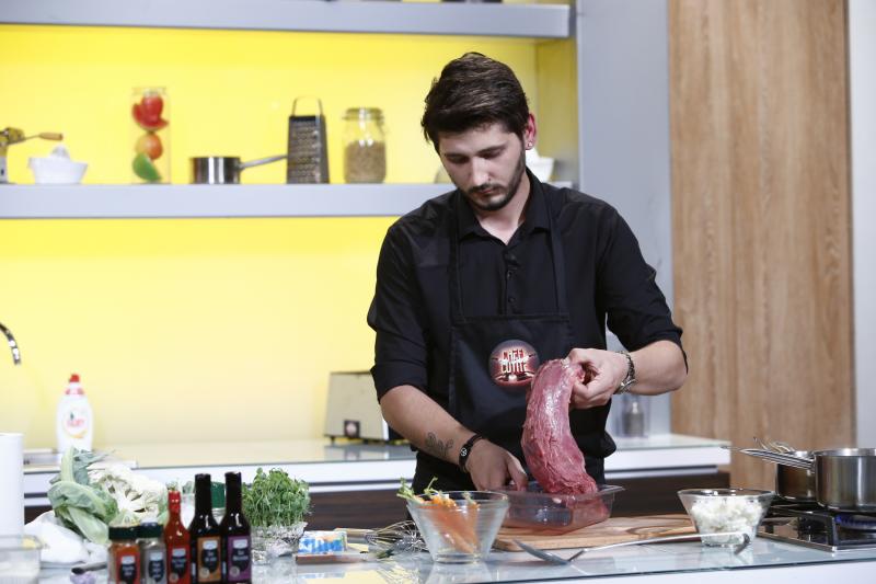 Noul sezon „Chefi la cuțite” a debutat în forță! Bontea, Scărlătescu și Dumitrescu primesc o provocare de zile mari!